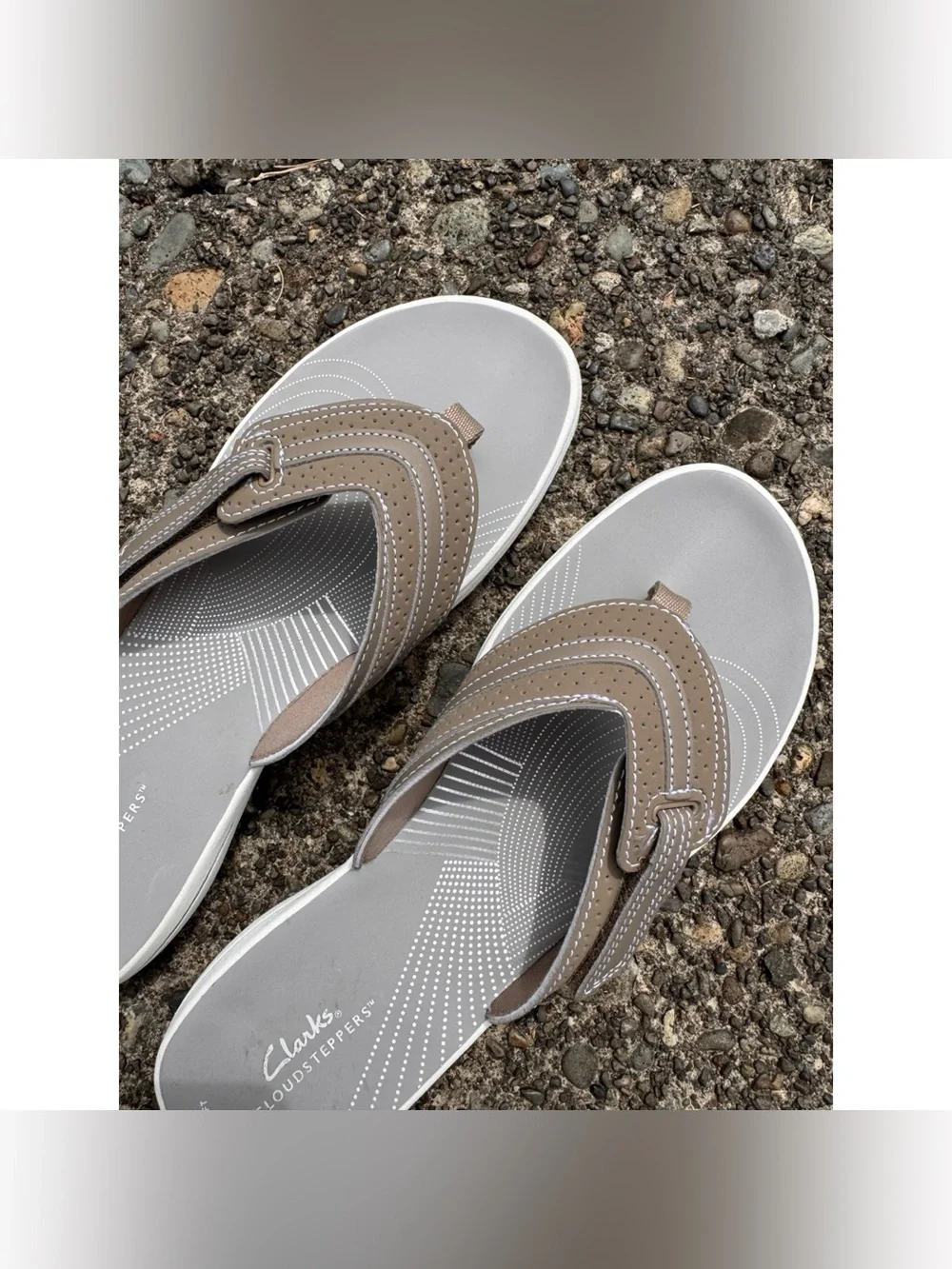 Clarks® Breeze Sea Cloudstepper Women's Flip Flop Sandals - Women’s Size 11